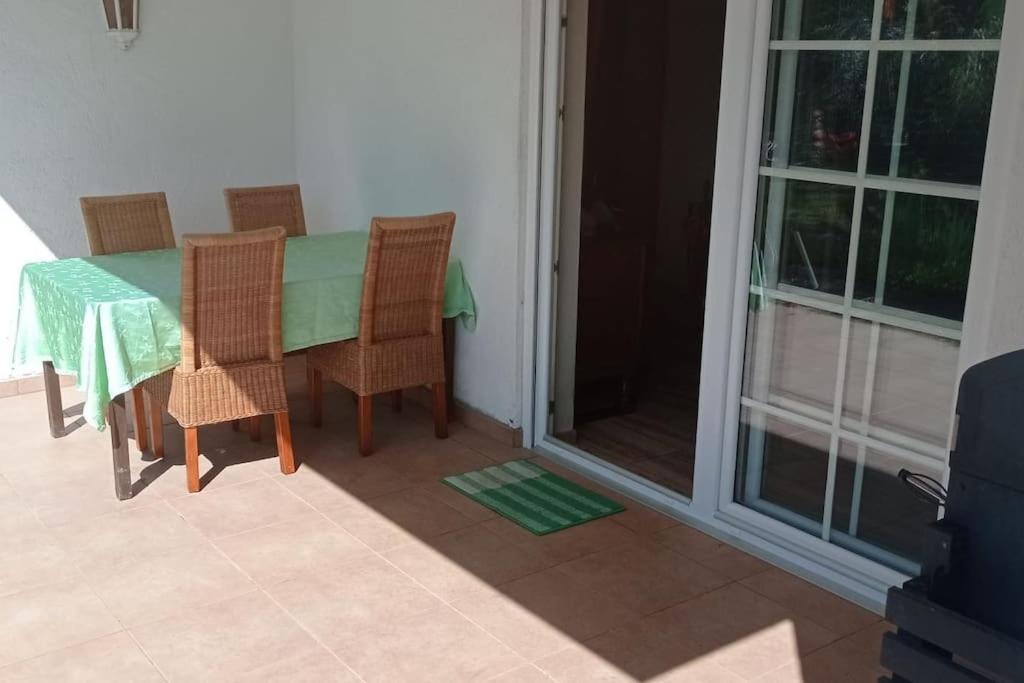 Ruhige Ferienwohnung Im Hunsrueck Hungenroth ภายนอก รูปภาพ